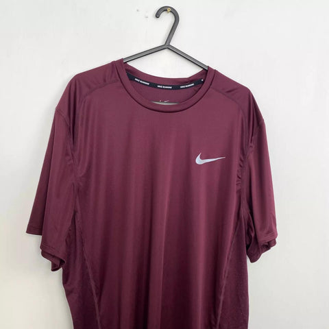 Nike Dri-FIT Miler Running Top T-Shirt Mens Size XXL Slim Burgundy AT3951-681