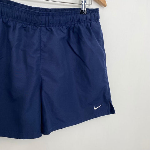 Nike Athletic Woven Shorts Womens Size XL Navy Swoosh Logo Pockets.