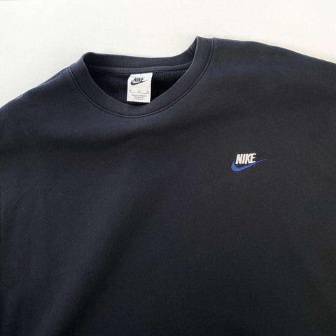 Nike Basic Logo Sweatshirt Mens Size XL Black Embroidered Swoosh Crewneck.