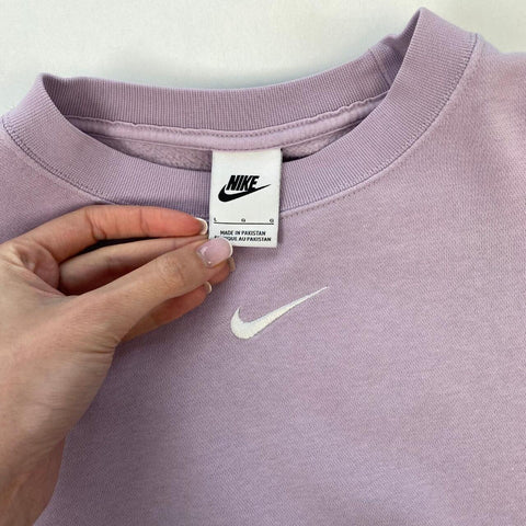 Nike Essentials Sweatshirt Womens Size L Oversized Lilac Purple Center Swoosh