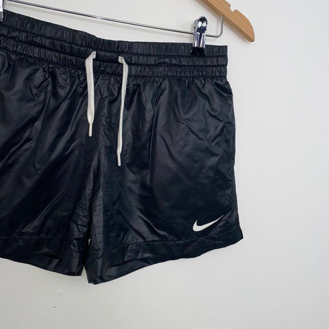 Preowned Nike Womens Sports Athletic Shorts Black Size S Lightweight Swoosh Logo.