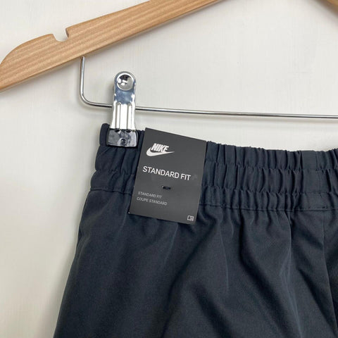 Nike Woven Swoosh Cargo Shorts Womens Size S Dark Grey Summer Field Utility.