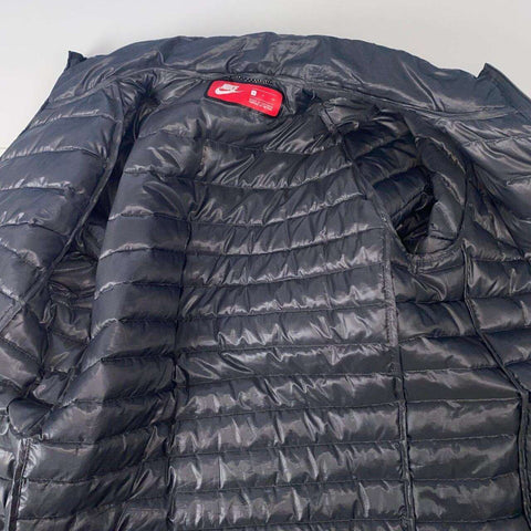 Nike Lightweight Down Fill Puffer Jacket Black Mens Size S Full-Zip Logo. - Stock Union
